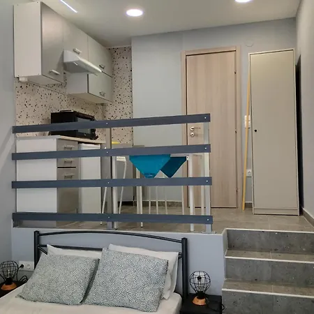 Down Town Sweet Apartman *